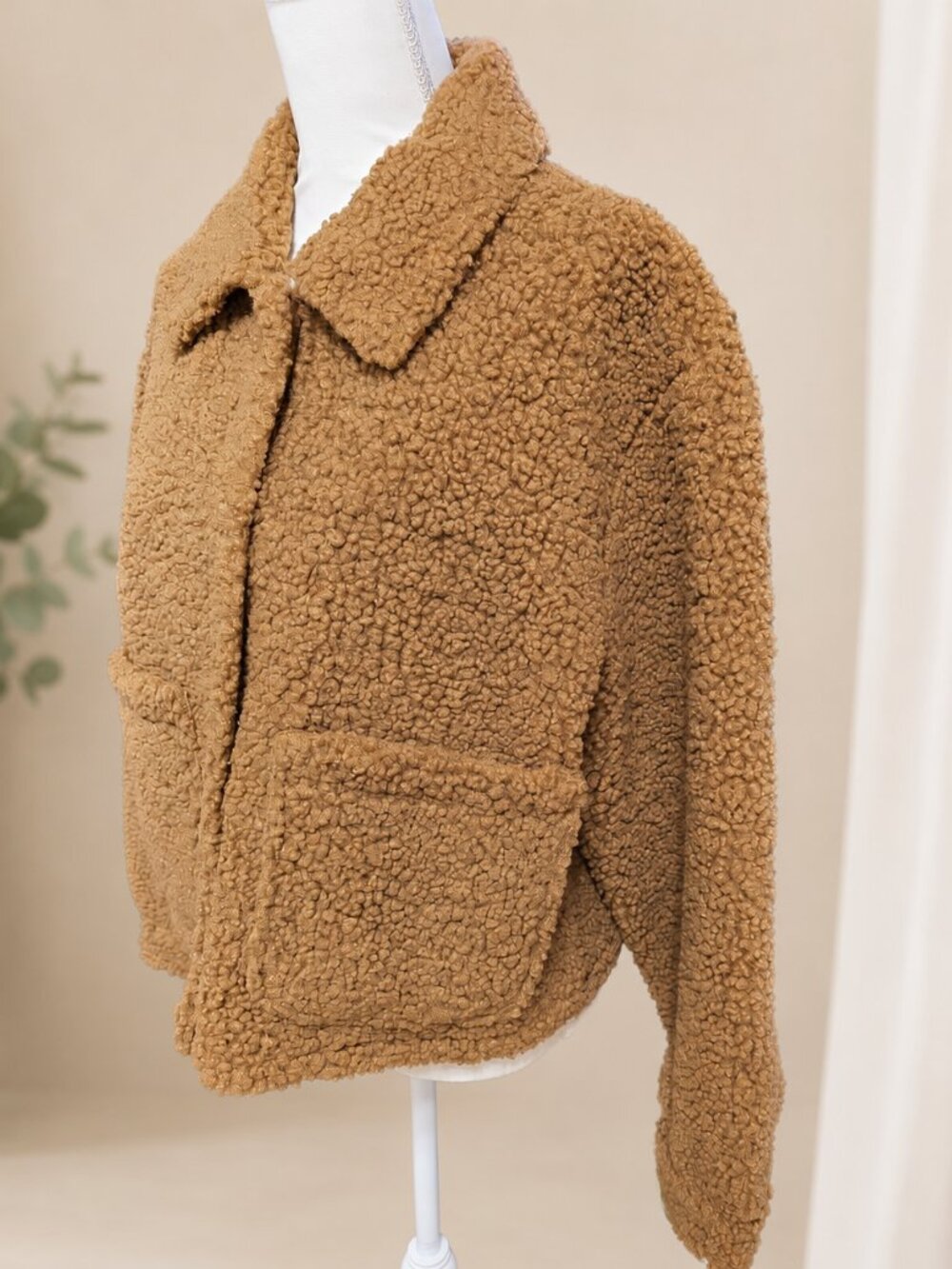 Lucky Brand Teddy Faux Shearling Cropped Jacket NWT Size Large Cappuccino - Picture 3 of 7